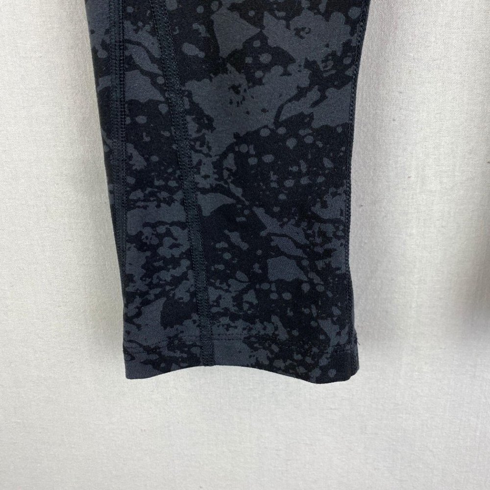 The North Face Pattern Capri - image 4